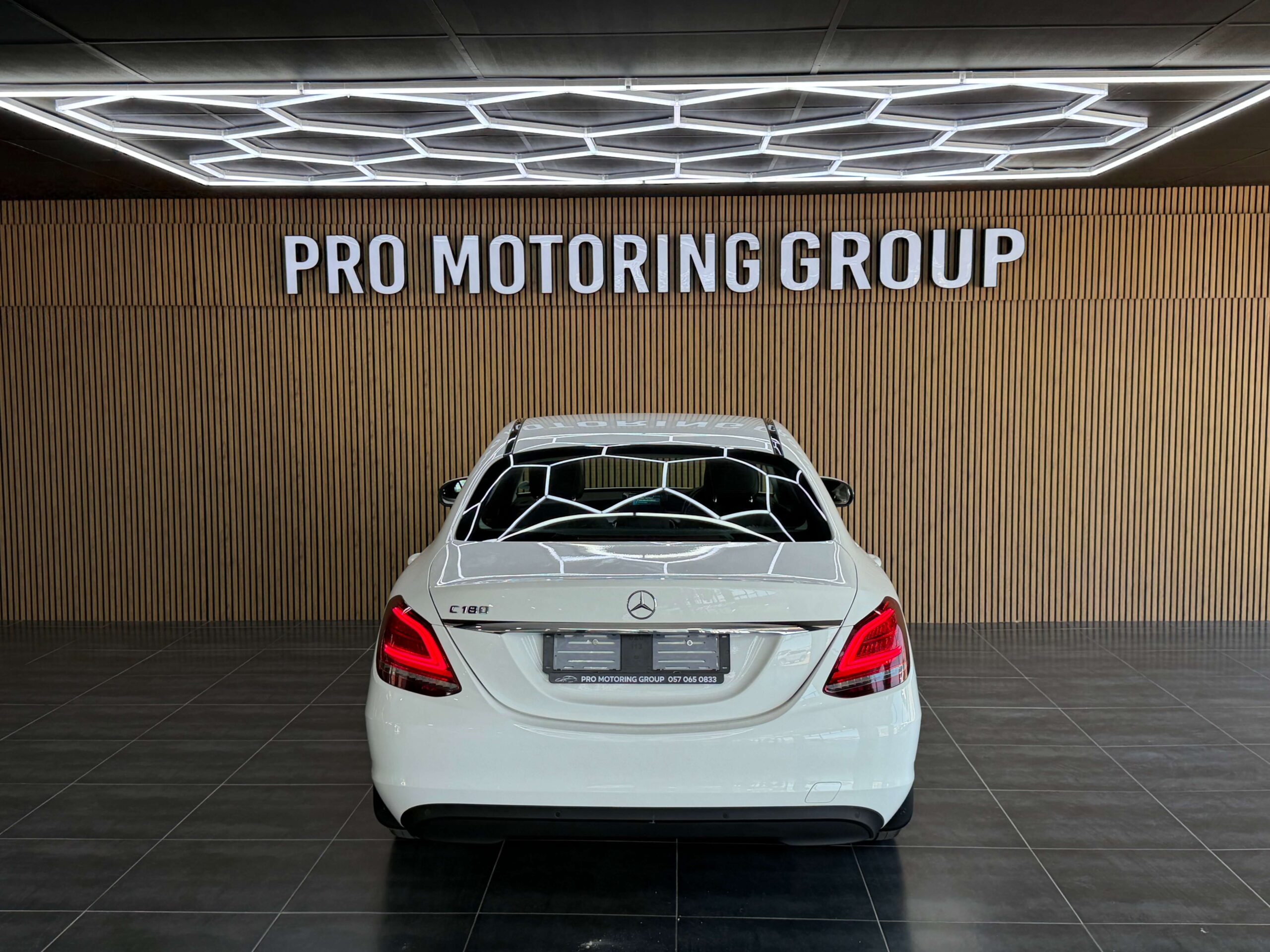 2019 Mercedes-Benz C180 Automatic thumbnail 6