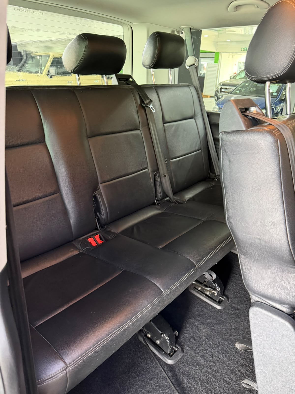 2016 Volkswagen Caravelle thumbnail 7