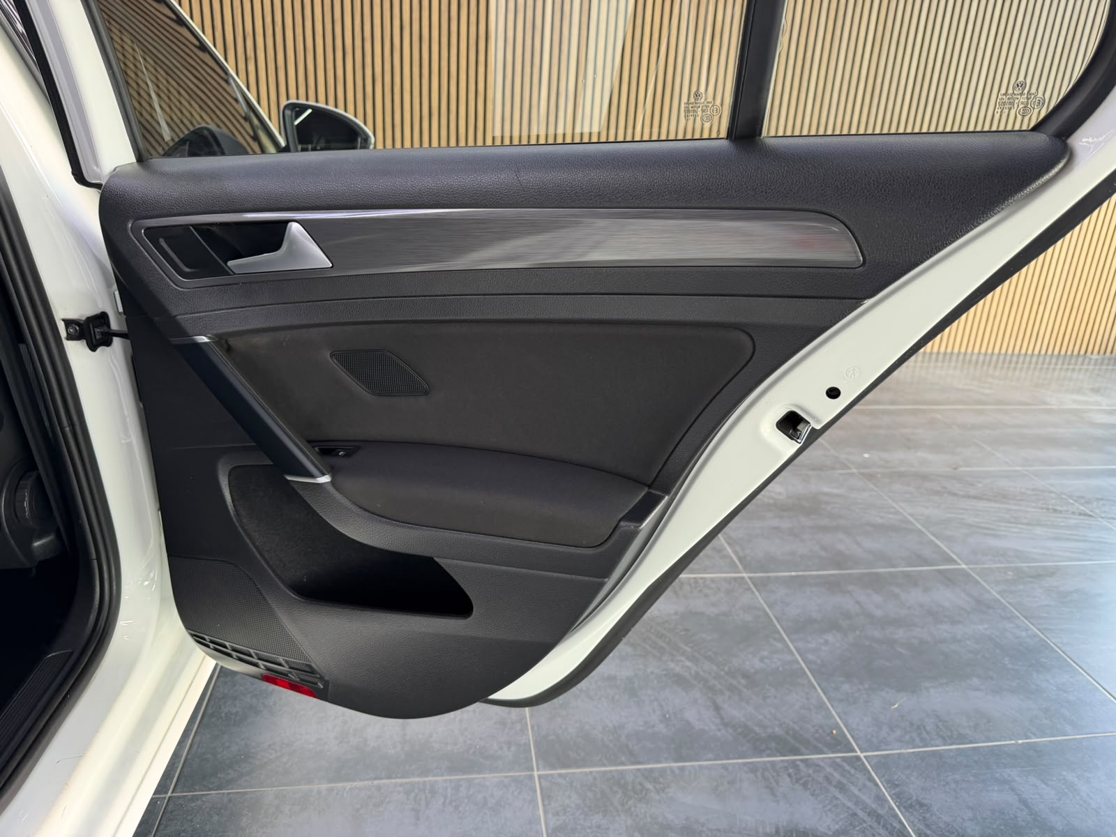 2020 Volkswagen Golf VII 1.4 thumbnail 6
