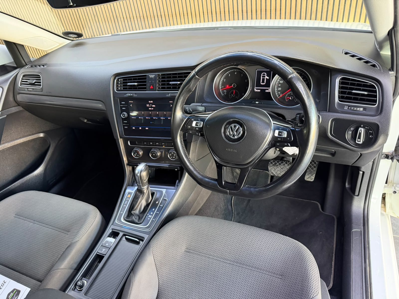 2020 Volkswagen Golf VII 1.4 thumbnail 14