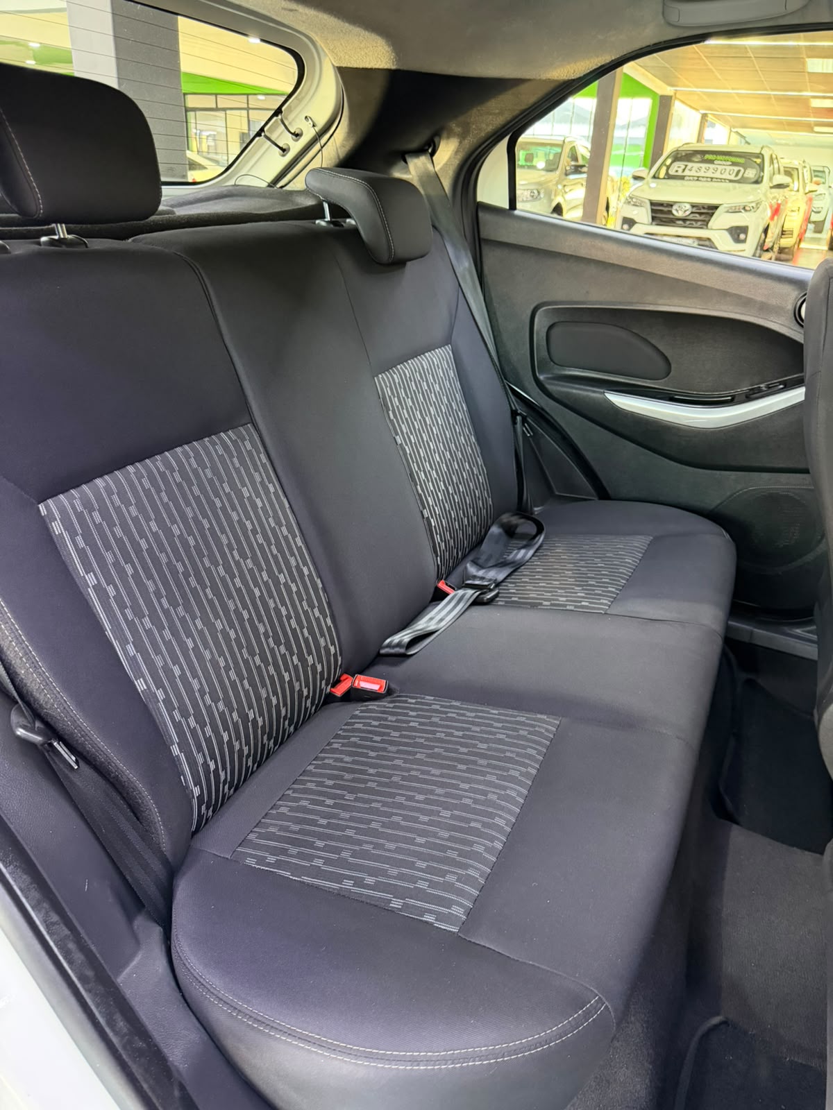 2020 Ford Figo thumbnail 8