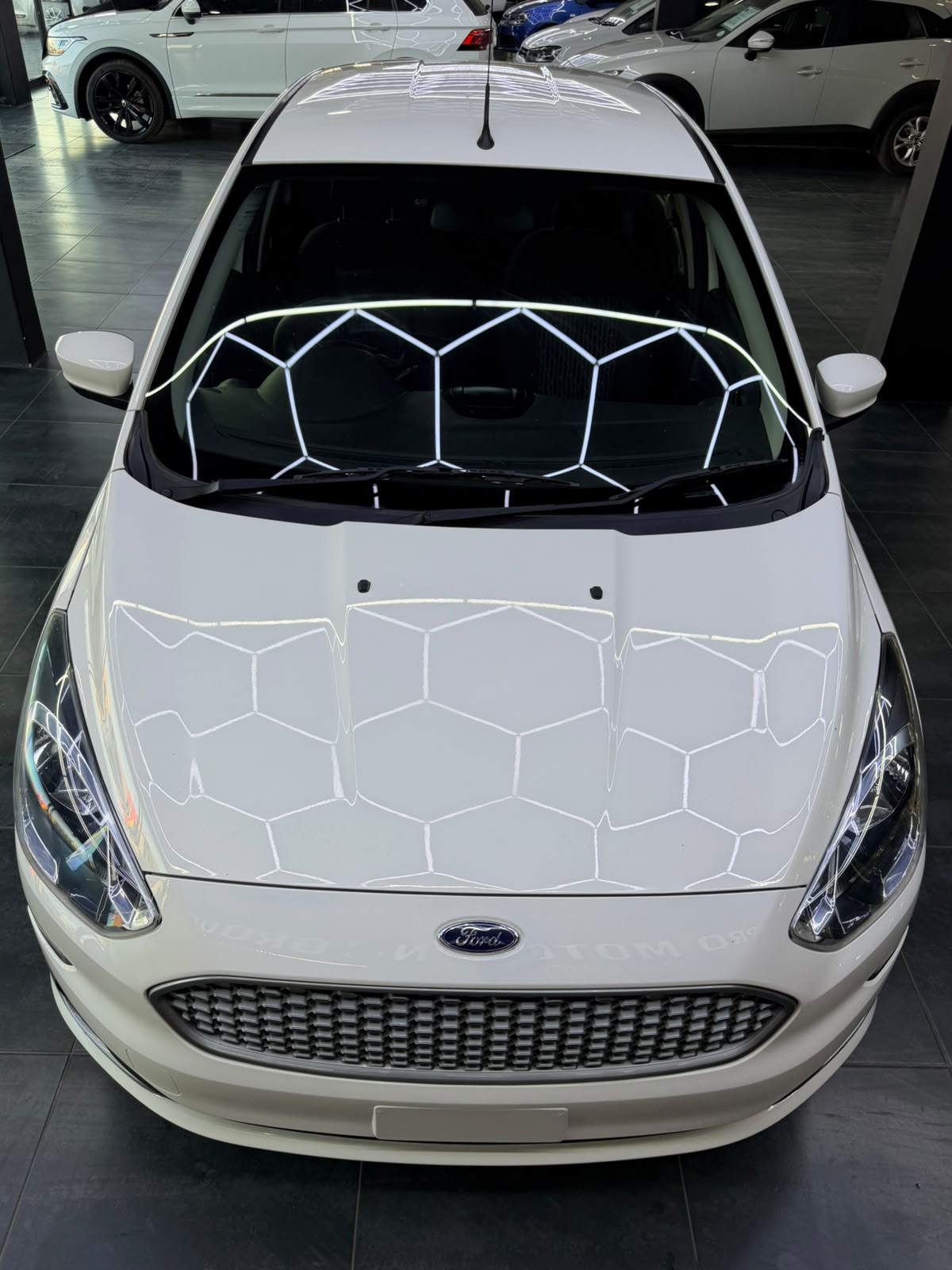 2020 Ford Figo thumbnail 17